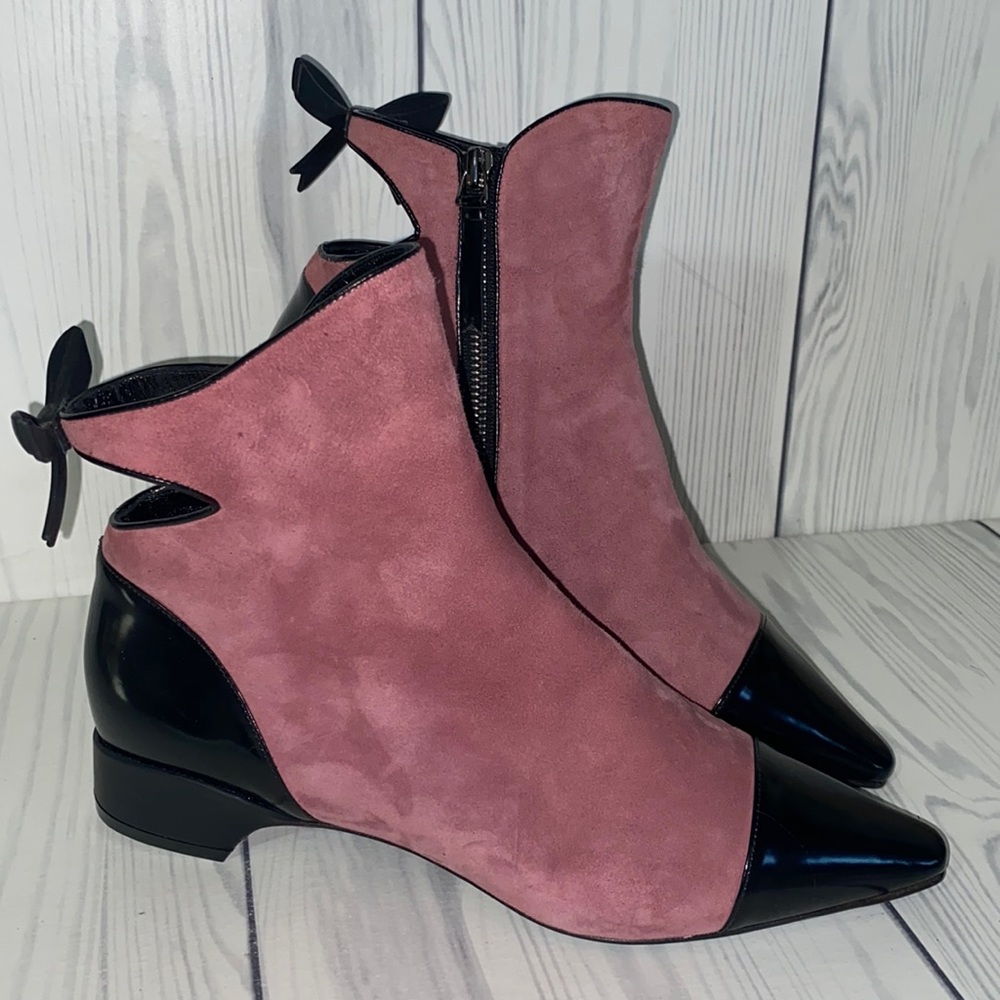 Fabrizio Viti Take A Bow Side Zip Flat Bootie